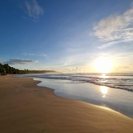 Relax Beach House Tangalle Exterior foto