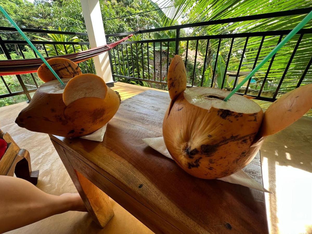 Relax Beach House Tangalle Exterior foto