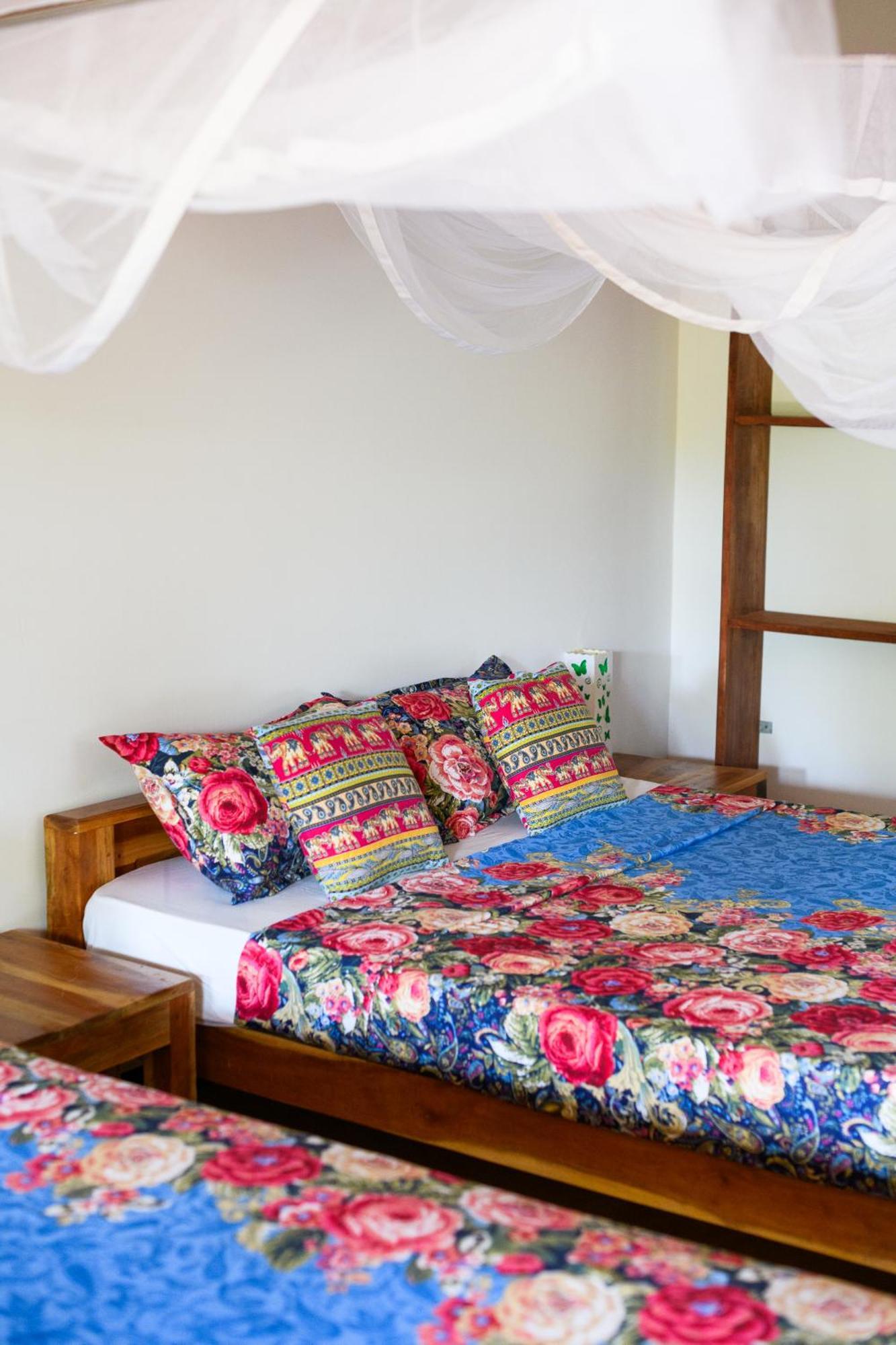Relax Beach House Tangalle Exterior foto