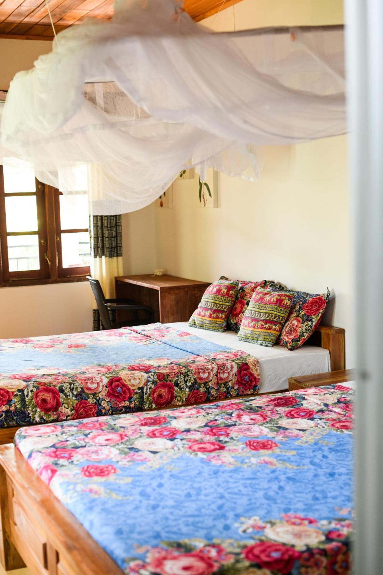 Relax Beach House Tangalle Exterior foto