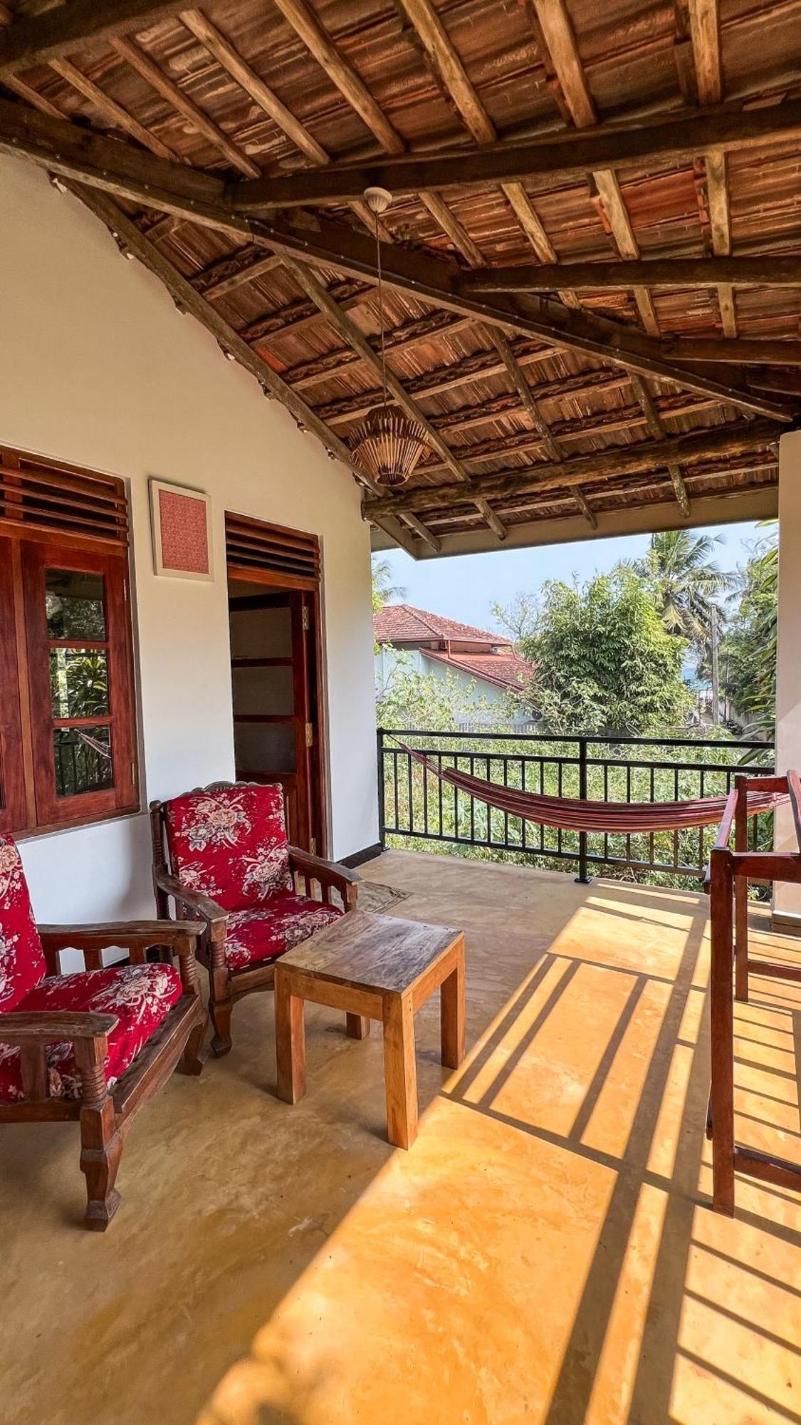 Relax Beach House Tangalle Exterior foto